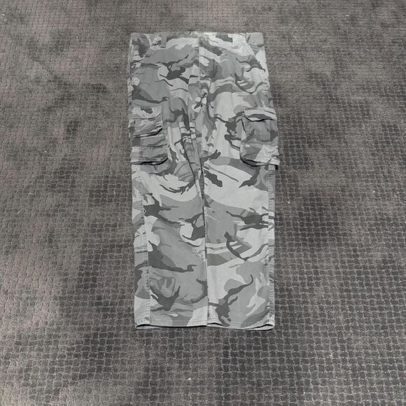 Y2K Baggy Grey Camo Wrangler Camo Cargo Pants - Picture 1 of 8